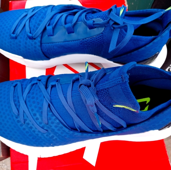 Under Armour Other - Steph currys